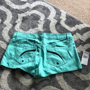 NWOT Fox Racing Women's Vault Tech Shorts Boardshorts Size 4